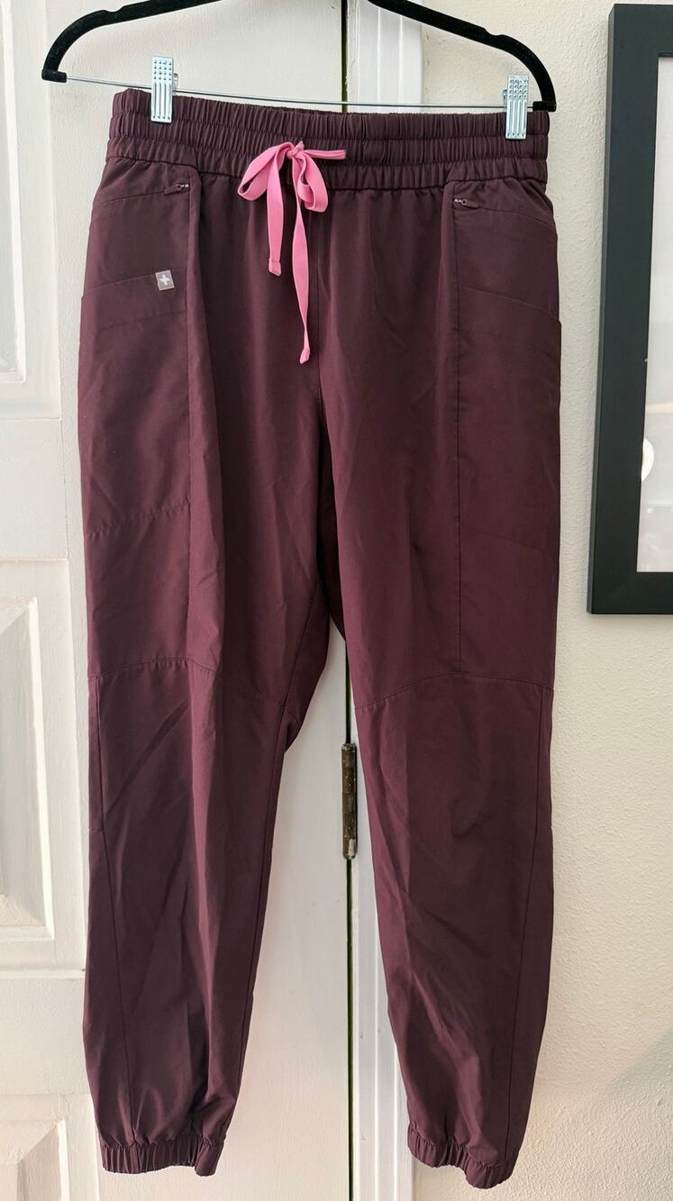 Figs limited edition Dark Fig FREEx Zamora scrub joggers bottoms pants sz M P